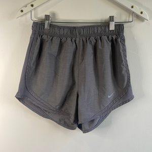 Nike Women's Tempo Running Shorts in Gray